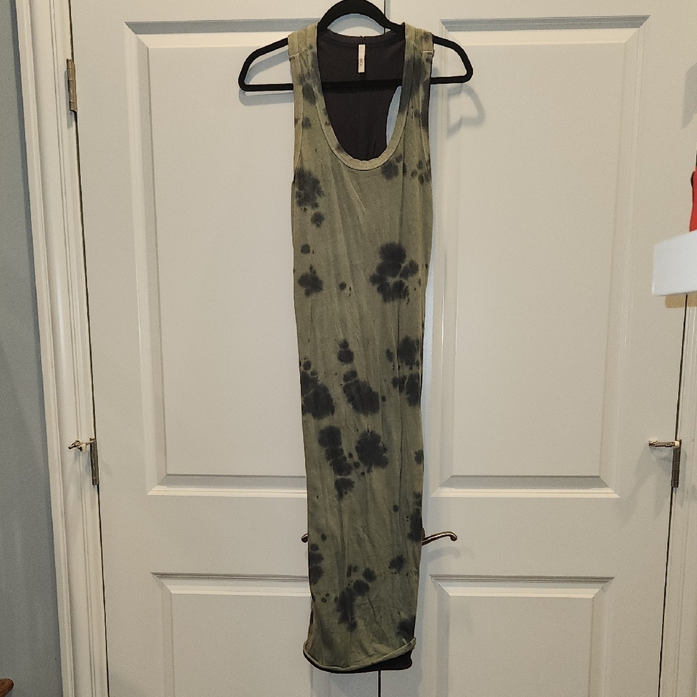 Elan Green and Black Tie-Dye Maxi Dress